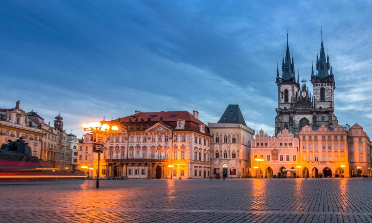 Old Town Square Holiday Homes Praag Buitenkant foto